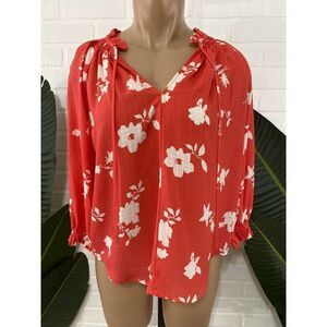 Collective Concepts Pink floral blouse